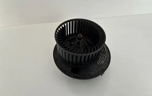 BMW 1 E81 E87 Heater fan/blower 6933664