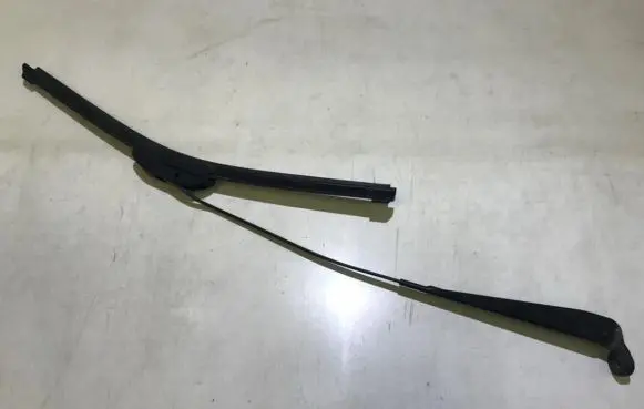 Opel Tigra A Front wiper blade arm 90532828