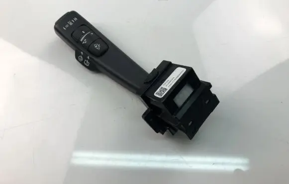 Volvo XC70 Indicator stalk 31456042