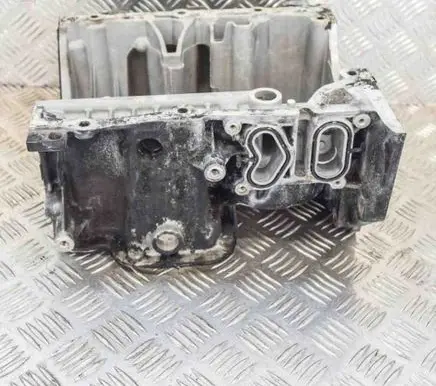 Dacia Sandero Oil sump 111100217R111104R