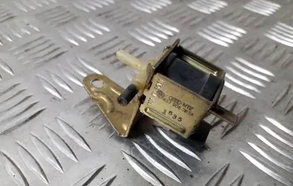 Audi A6 S6 C4 4A Turbo solenoid valve 437906283A