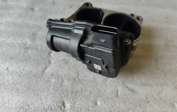 Audi A6 C7 Throttle valve 059129593H