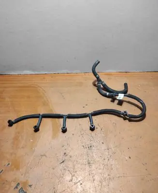 Volvo V50 Fuel return line/hose 0445130003 31321198 DZLJ7J