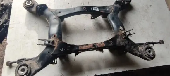 Mercedes-Benz R W251 Rear subframe A2513500032