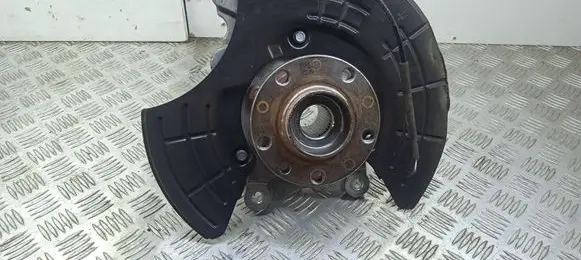 Maserati Ghibli Rear wheel hub 670035289
