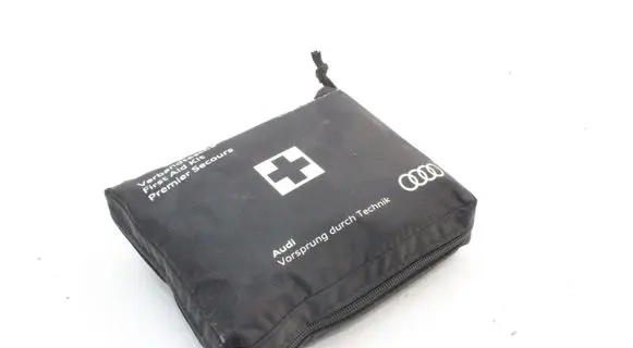 Audi E-tron GT First aid kit 8W0860282F