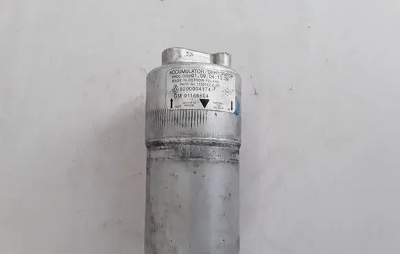 Opel Vivaro Air conditioning (A/C) air dryer 8200004174