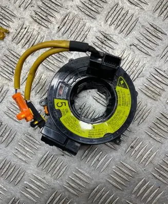 Toyota Land Cruiser (J120) Airbag slip ring squib (SRS ring) 