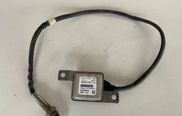 Audi Q7 4M Lambda probe sensor 4M0907807B