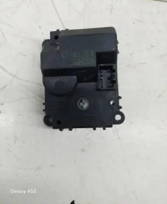 KIA Sorento A/C air flow flap actuator/motor H400730750C