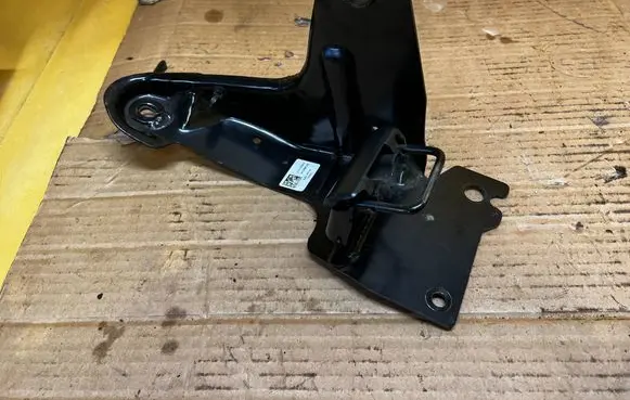 Ford Mondeo MK V ISOFIX Bracket DS7A9661320BC