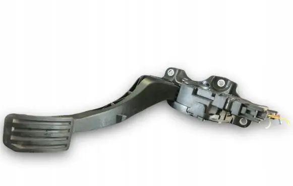 Ford S-MAX Accelerator throttle pedal 6G929F836LC