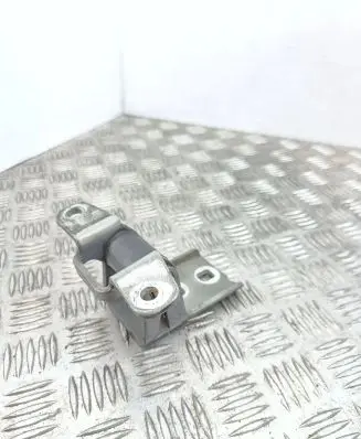 Opel Meriva B Front door lower hinge 184QANOE