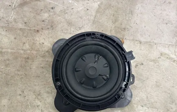 Peugeot 308 Rear door speaker 9845519380 11786201