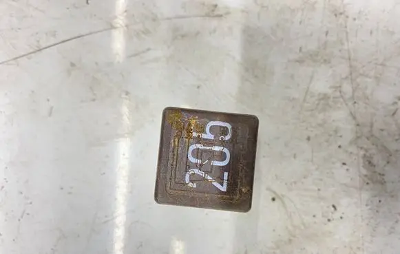 Audi 80 90 S2 B4 Other relay 431951253D