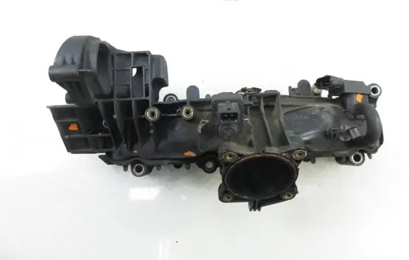 Renault Master III Intake manifold 140039990R