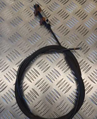 Engine bonnet/hood lock release cable