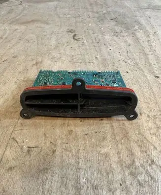 BMW M3 F80 LED ballast control module 7427613 63117440881 7440881