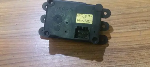 Mazda 323 F Air flap motor/actuator GA701R01A7C GA701R01A-7C