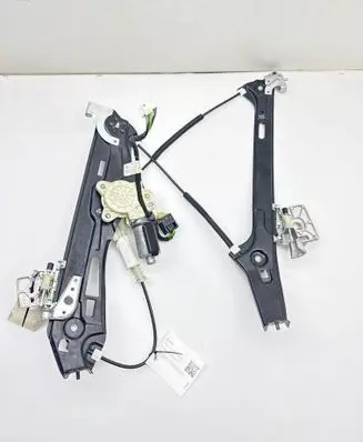 Mercedes-Benz CLS C219 Front door window regulator with motor