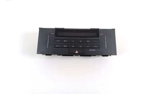 Lexus IS III XE30 Air conditioner control unit module 55900-53191