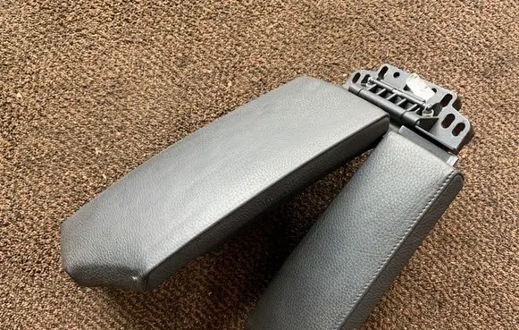 BMW 5 E60 E61 Armrest 51169144941 9144941