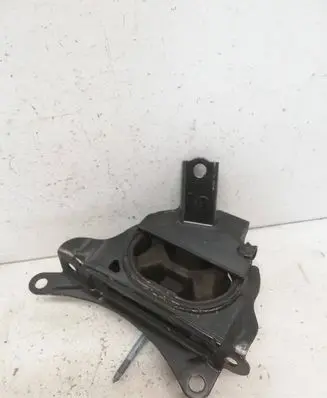 Toyota C-HR I Gearbox mount