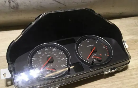 Volvo C70 Speedometer (instrument cluster) 307863391