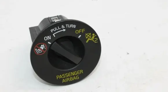 Polestar 2 Passenger airbag on/off switch 31674767 8888767986