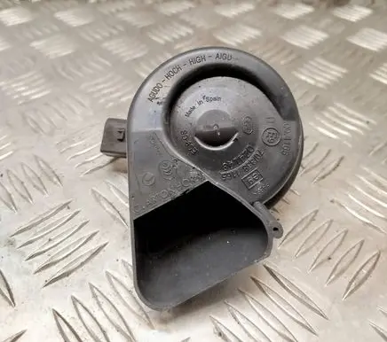 Audi A6 S6 C6 4F Horn signal 703881165