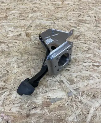 Volkswagen PASSAT B6 Brake pedal 1K1721057AL