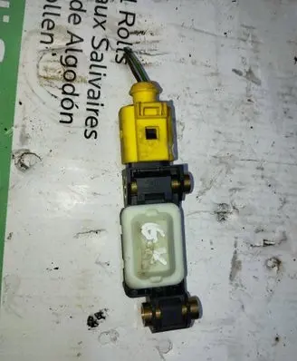Audi A4 S4 B6 8E 8H Airbag deployment crash/impact sensor 8E0959643E 1004390
