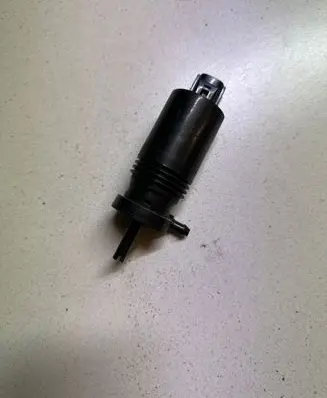 Volvo XC90 Windscreen/windshield washer pump 120220A 690221 1023137