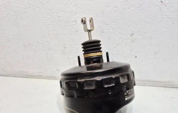 Mercedes-Benz C W204 Brake booster A2044303530
