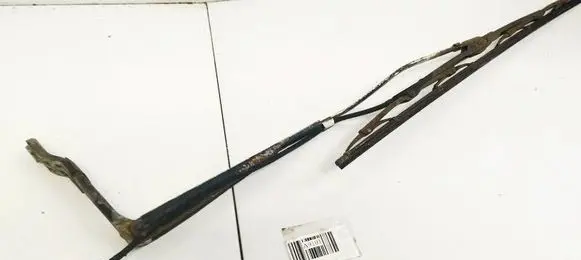 Iveco Daily 40.8 Front wiper blade arm
