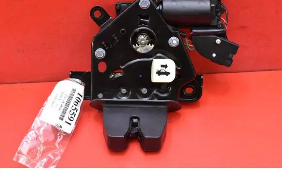 Tesla Model Y Tailgate/trunk/boot lock/catch/latch 1500604CNB