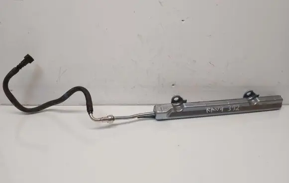 Toyota RAV 4 (XA40) Fuel main line pipe