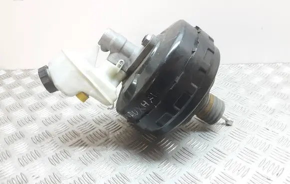 Opel Astra J Brake booster 13338057