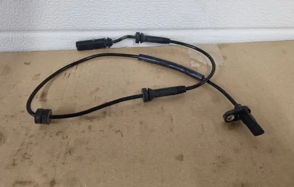 BMW 4 F36 Gran coupe ABS brake wheel speed sensor 6791748