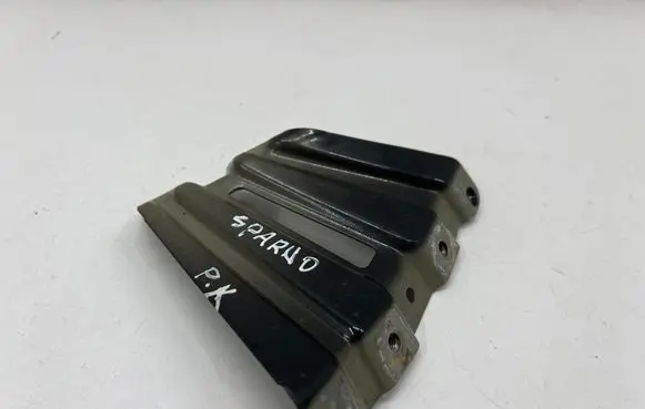MG ZS Fender mounting bracket