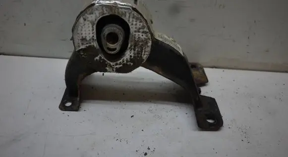 Chrysler Town & Country V Engine mount bracket P05273893AF