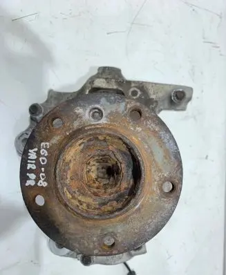 BMW 5 E60 E61 Front wheel hub 6760953l