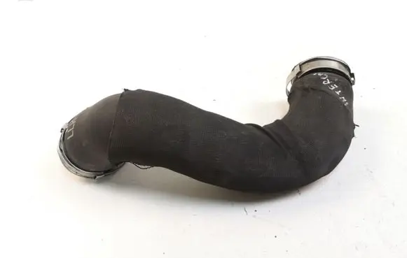 Audi A5 8T 8F Intercooler hose/pipe 8K0145709E