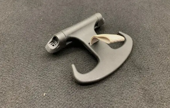 Mercedes-Benz E W212 Other trunk/boot trim element A2128100040