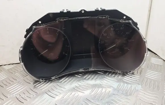 Nissan Qashqai Speedometer (instrument cluster) 4EA0AD8DG 4EA0A D8DG