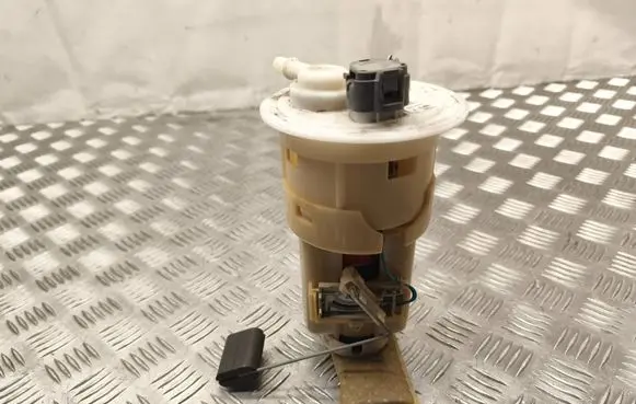 Toyota Yaris In-tank fuel pump 77020 0D010A MR2007490