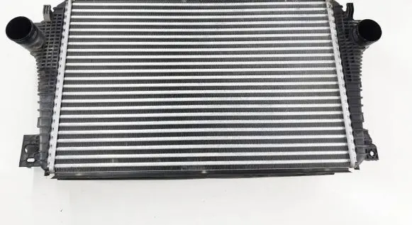 Volkswagen Amarok Intercooler radiator