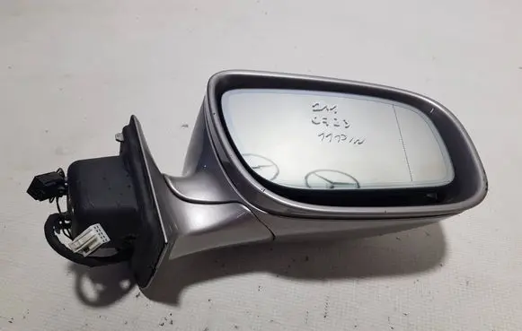 Mercedes-Benz E W211 Front door electric wing mirror USTERKO211FT