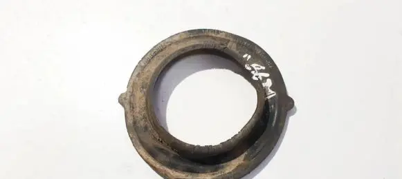 Toyota Avensis T270 Front coil spring rubber mount 4825805020 48258-05020