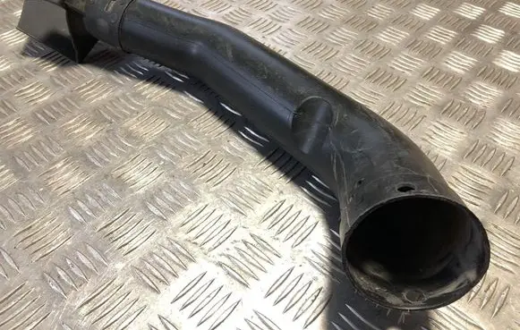 Ford Mondeo Mk III Air intake hose/pipe 1S719A675EC C7Z2A